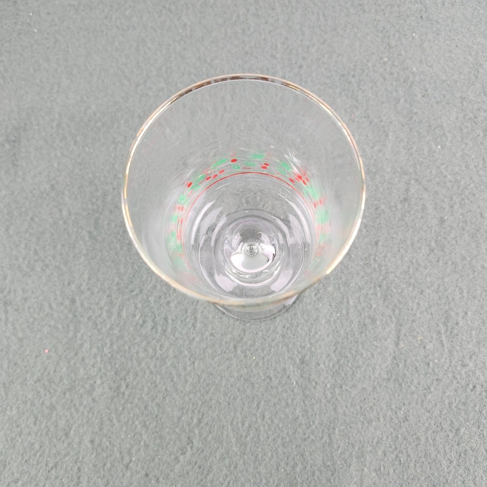 Vintage Arby's Holly Berry Stemmed Wine Glasses Christmas Holiday 1986 - Picture 2 of 5